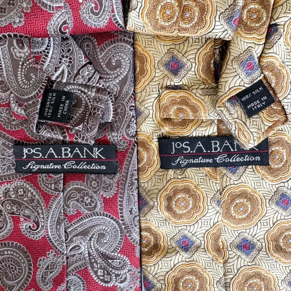 Jos A Bank Signature Collection Silk Paisley Medallion Ties Mens OS Red Gold